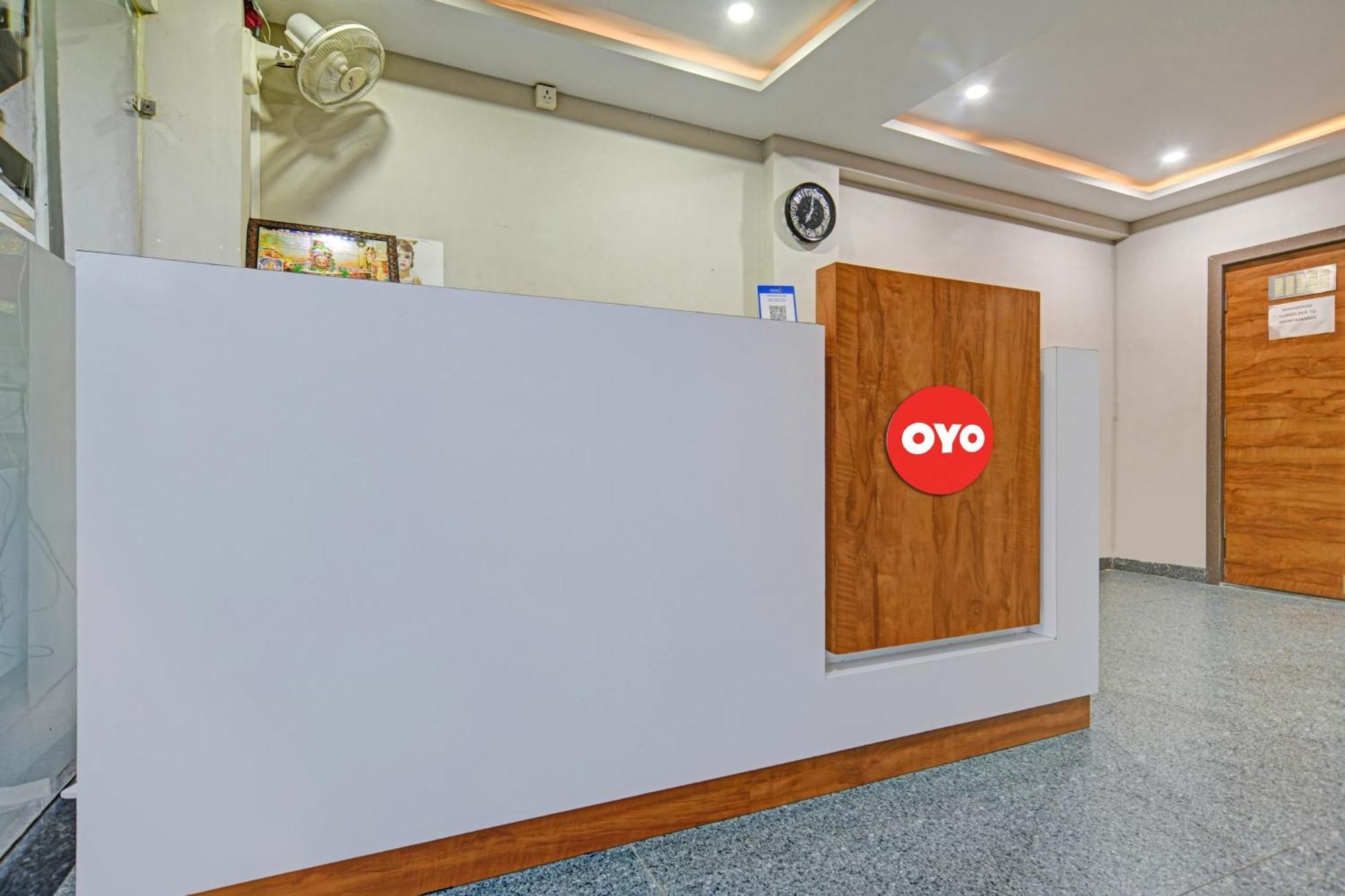 Hotel O Blue Wings Indore Exteriör bild