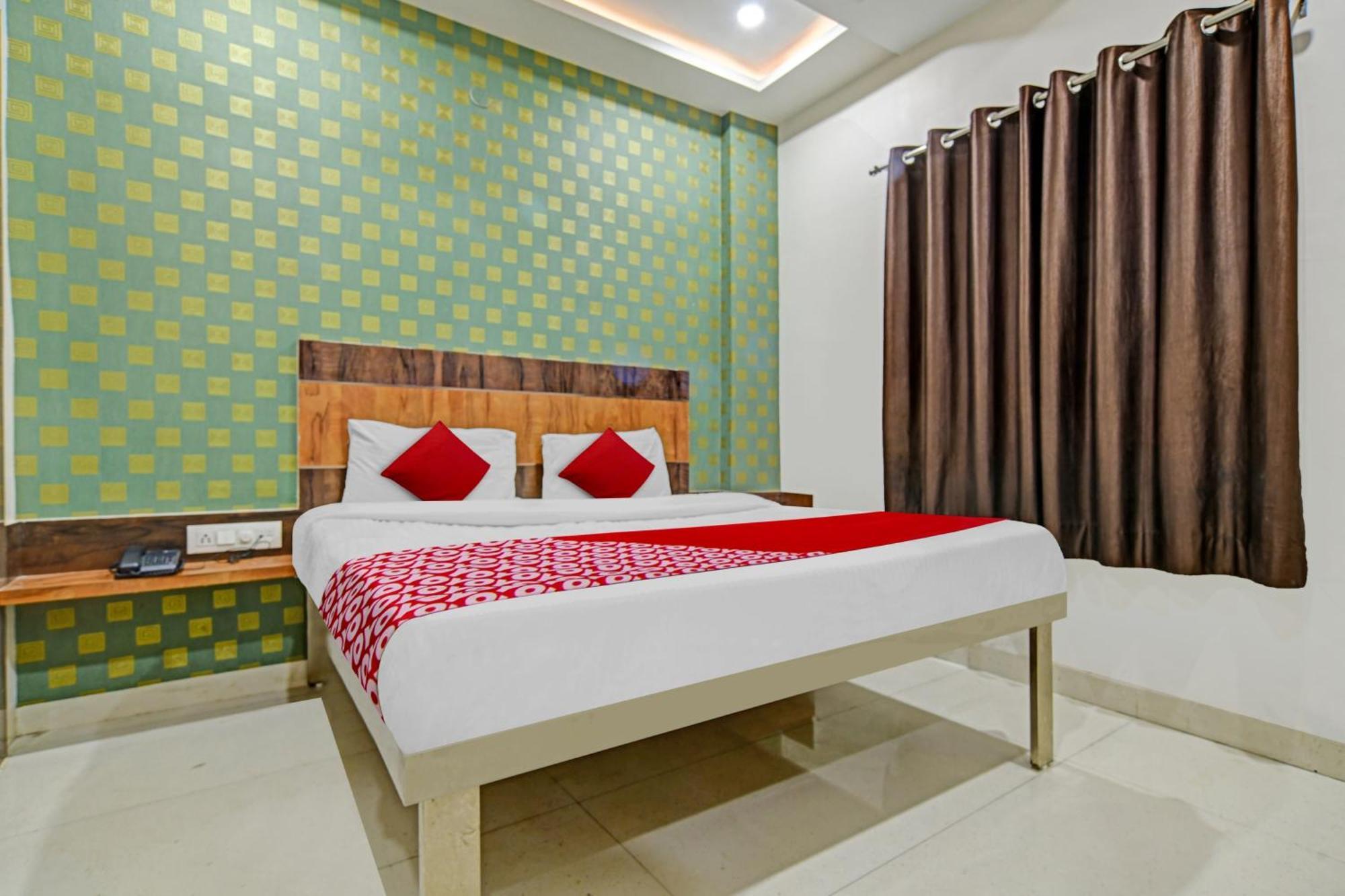 Hotel O Blue Wings Indore Exteriör bild